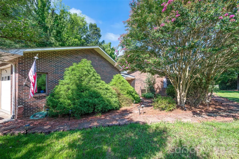 3959 Holly Springs Drive Newton, NC 28658
