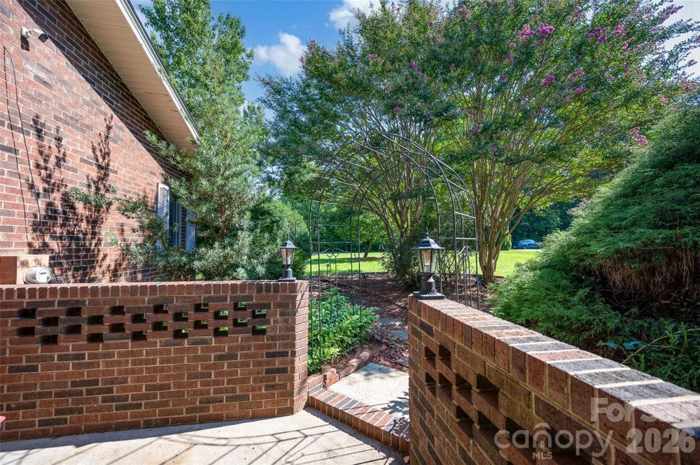 3959 Holly Springs Drive Newton, NC 28658