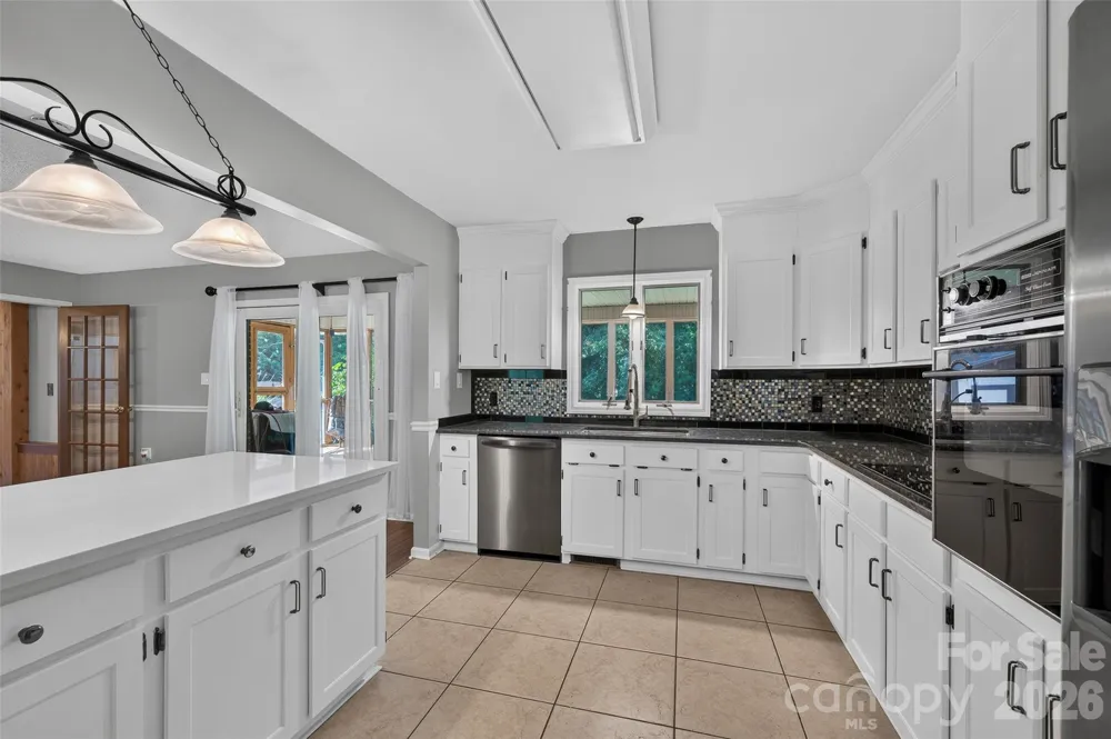 3959 Holly Springs Drive Newton, NC 28658