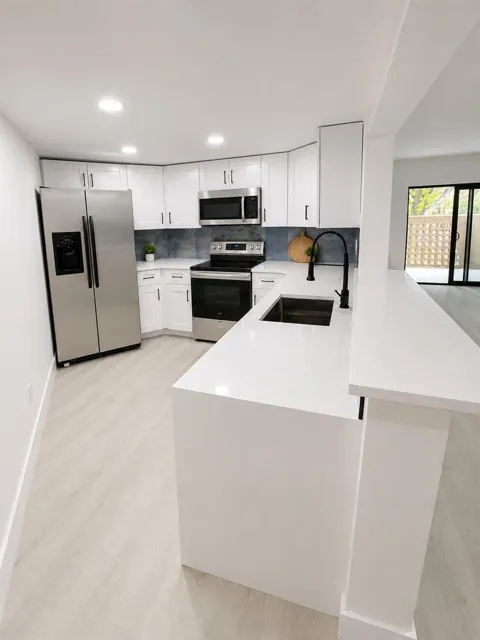 10229 NW 9th St Circle #103