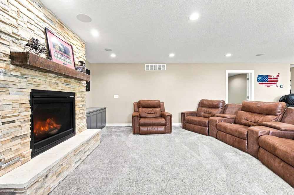 16479 Kiska Street NE Ham Lake, MN 55304