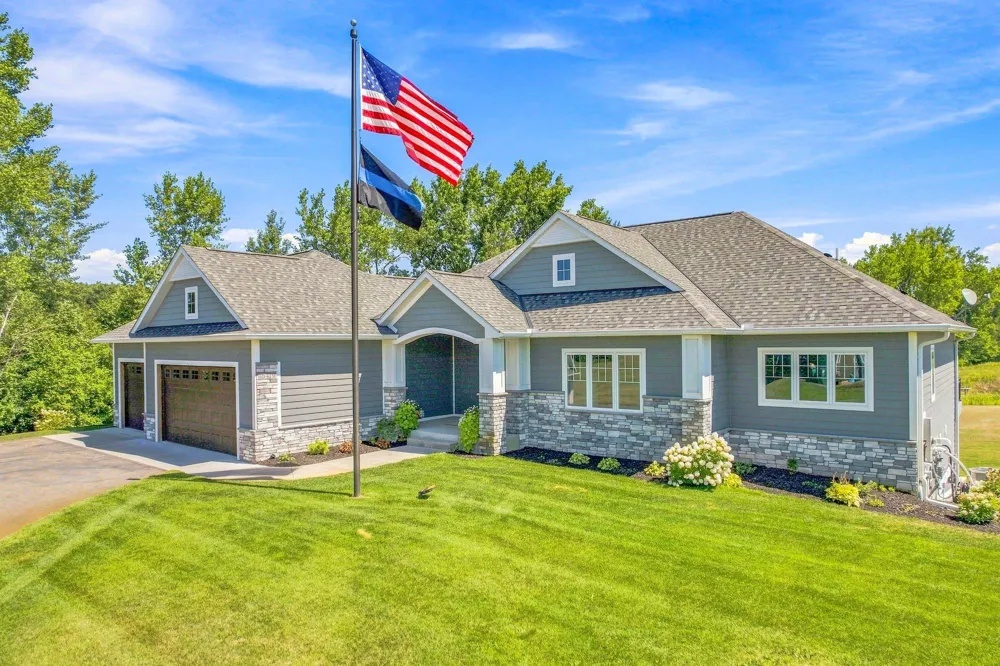 16479 Kiska Street NE Ham Lake, MN 55304