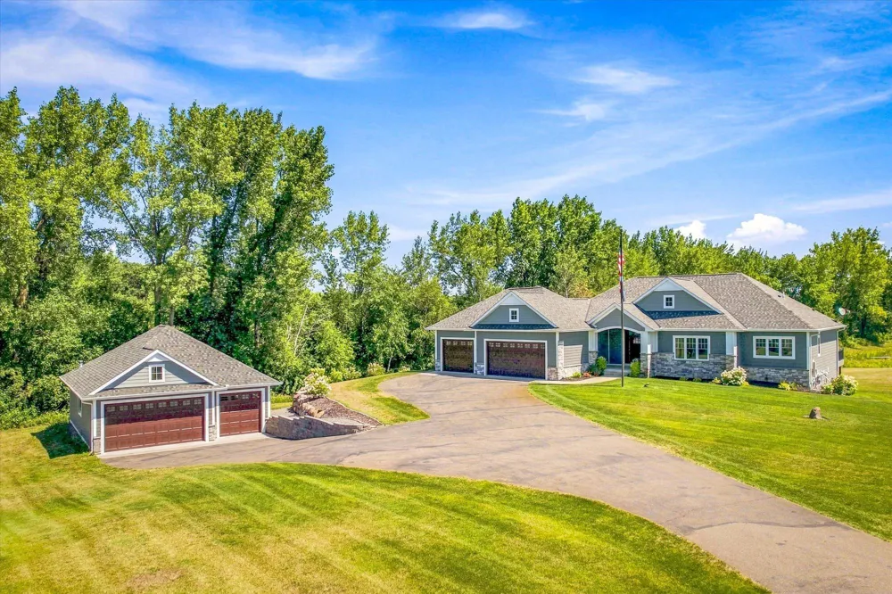 16479 Kiska Street NE Ham Lake, MN 55304