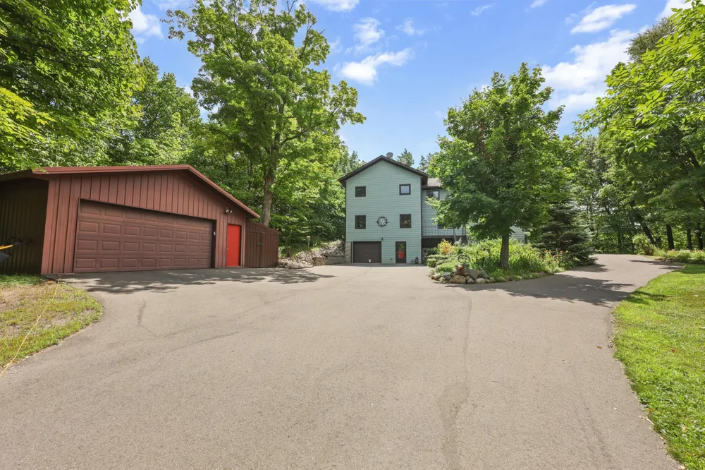27350 Greenwood Isle Circle Deerwood, MN 56444