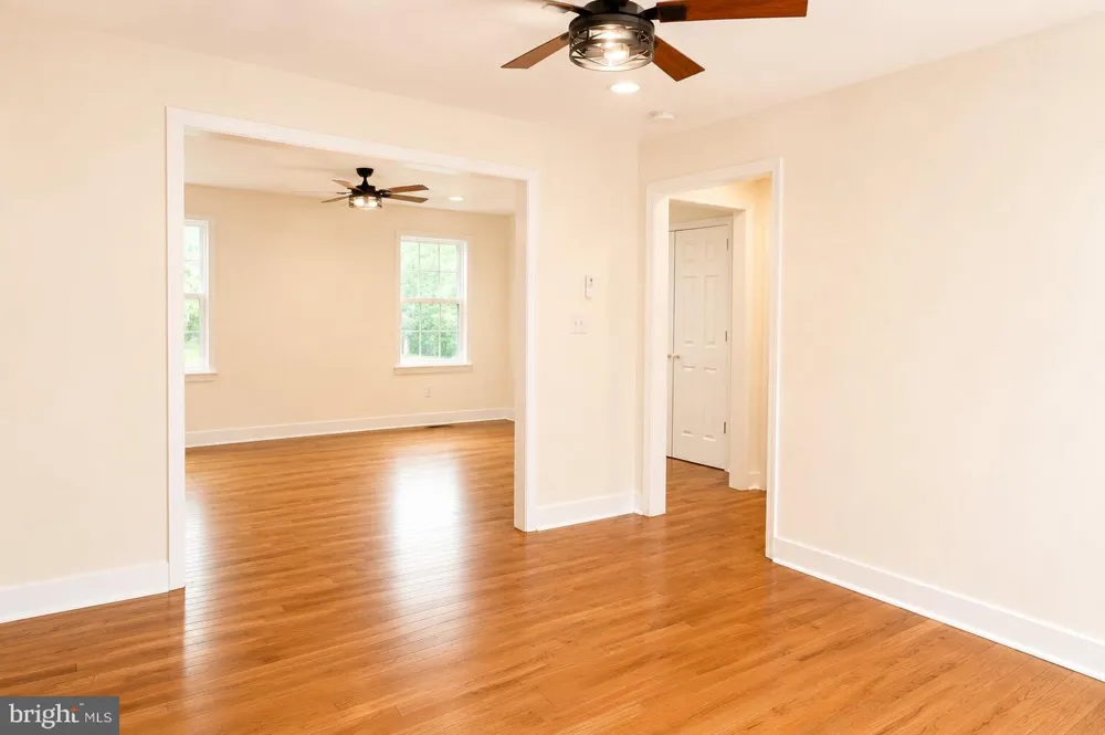 24 POINTER LANE Zion Crossroads, VA 22942