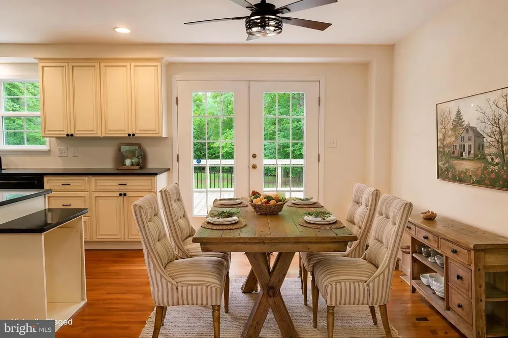 24 POINTER LANE Zion Crossroads, VA 22942