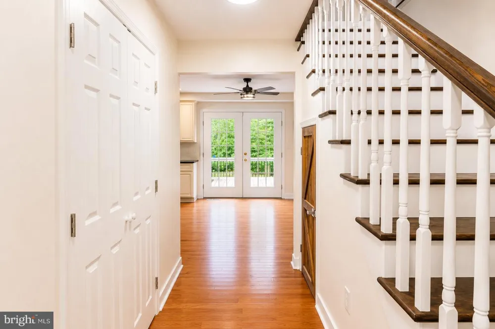 24 POINTER LANE Zion Crossroads, VA 22942
