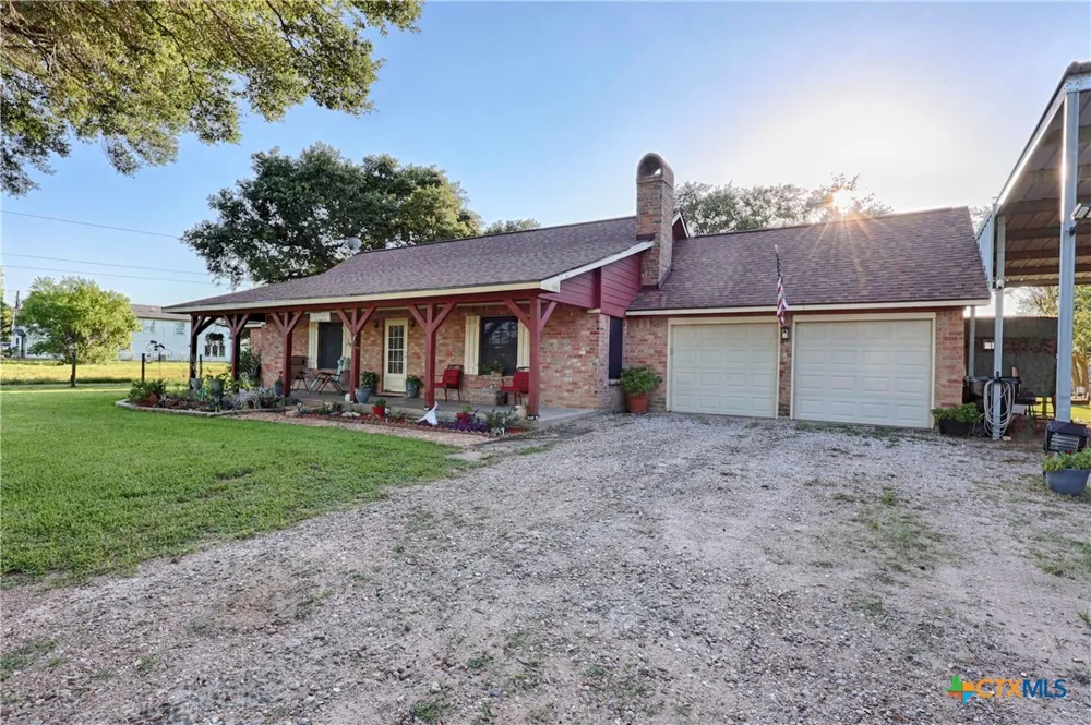 2211 Riverview Drive Richmond, TX 77469