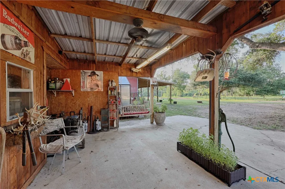2211 Riverview Drive Richmond, TX 77469