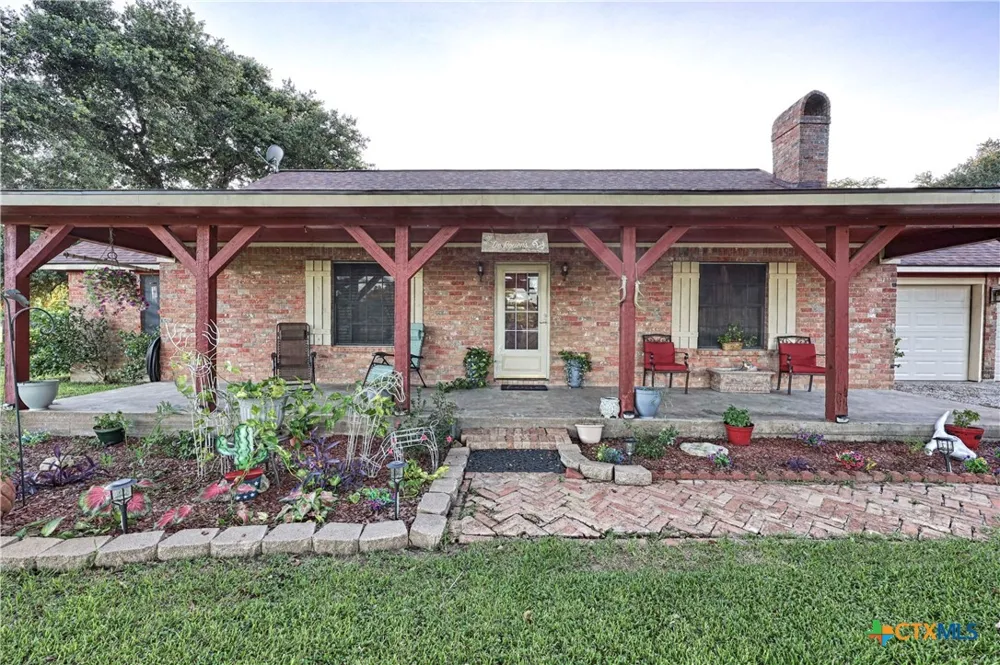 2211 Riverview Drive Richmond, TX 77469