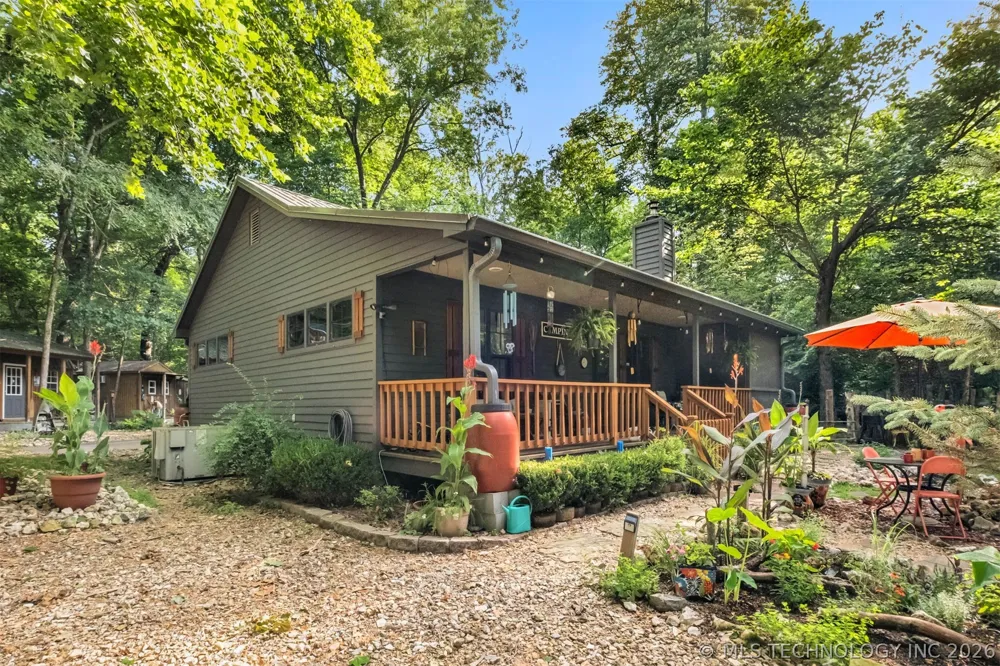 8041 Ok-10 Tahlequah, OK 74464