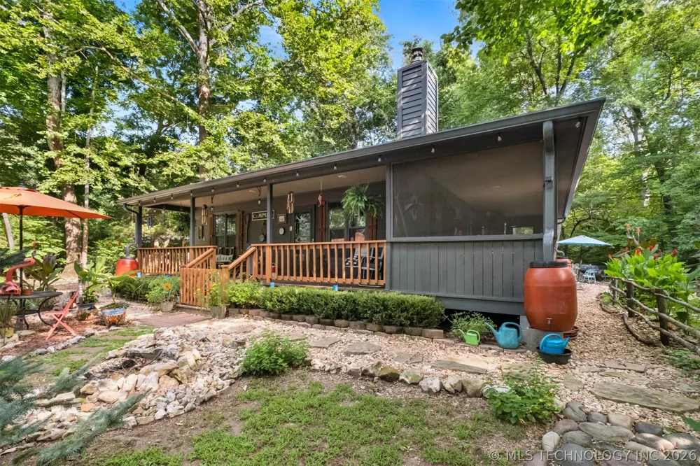 8041 Ok-10 Tahlequah, OK 74464