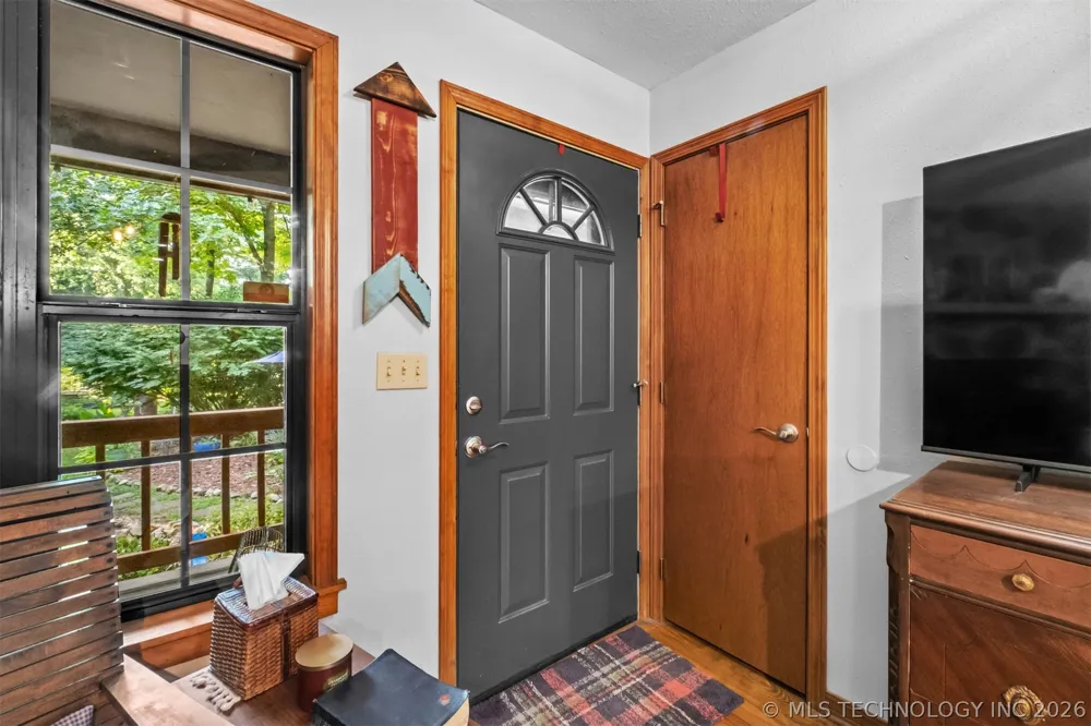 8041 Ok-10 Tahlequah, OK 74464