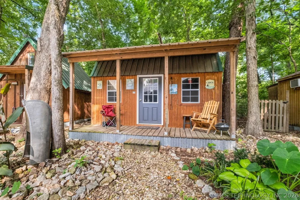 8041 Ok-10 Tahlequah, OK 74464