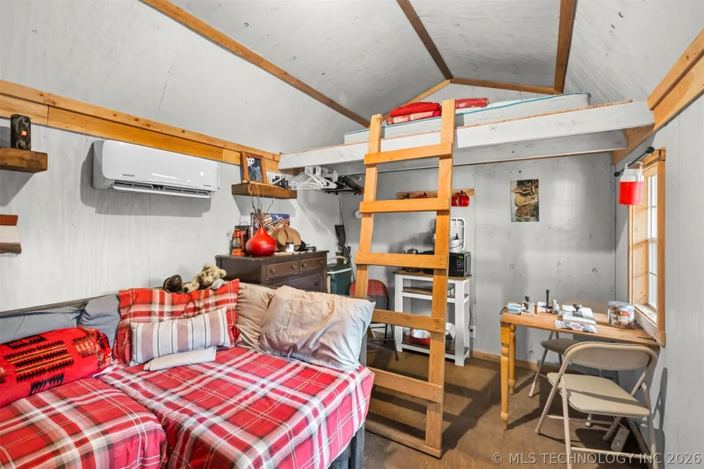 8041 Ok-10 Tahlequah, OK 74464