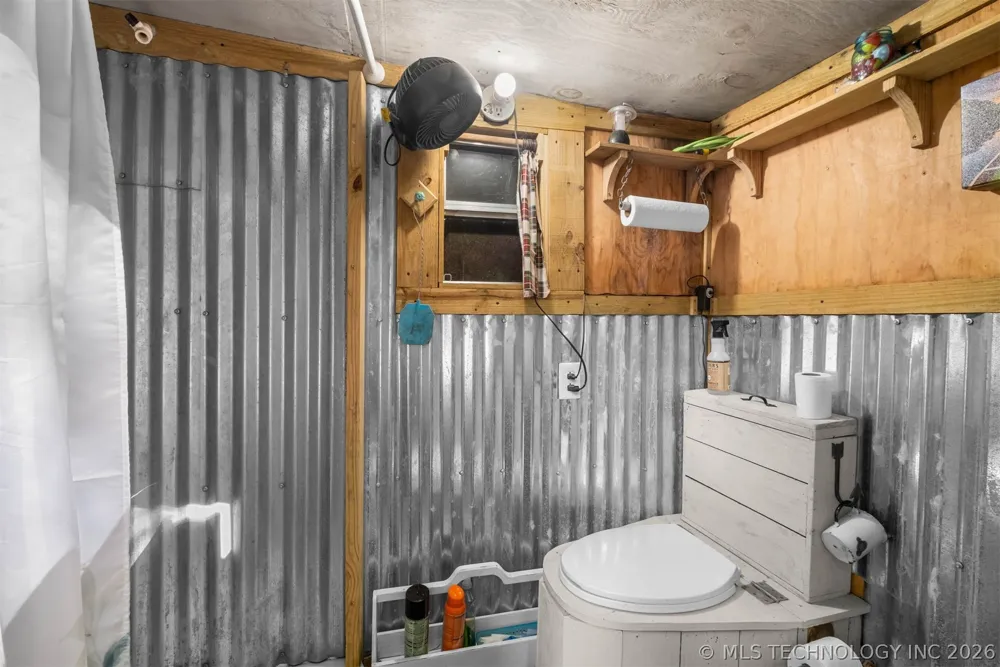 8041 Ok-10 Tahlequah, OK 74464