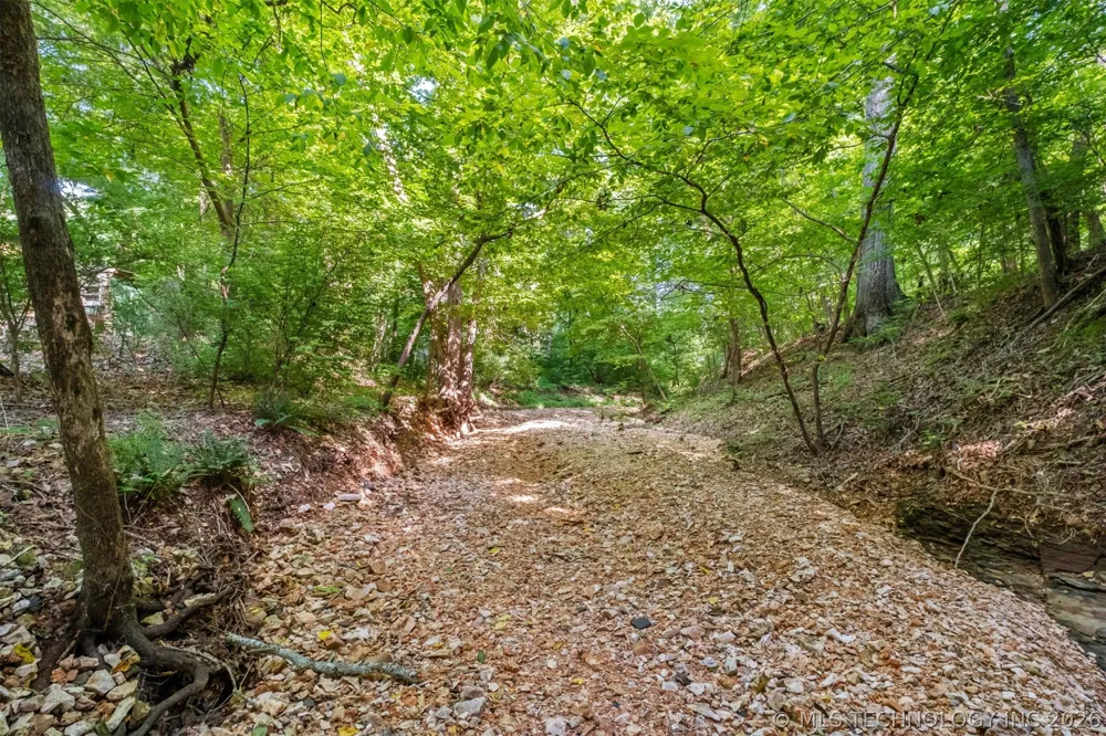 8041 Ok-10 Tahlequah, OK 74464