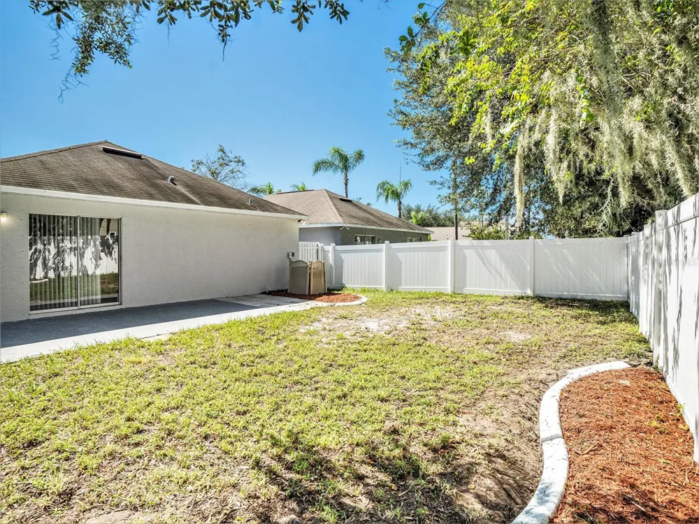 11433 IVY FLOWER LOOP Riverview, FL 33578
