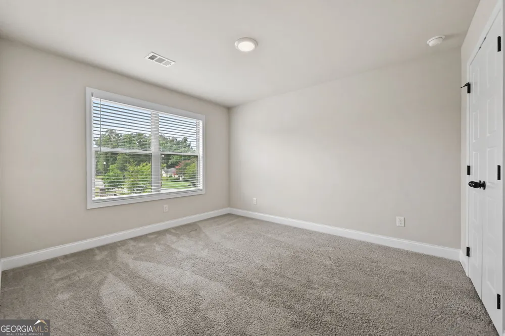 535 Brown Dove LN Grayson, GA 30017