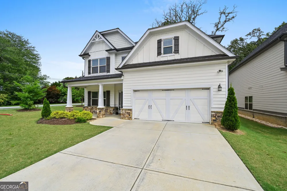 535 Brown Dove LN Grayson, GA 30017