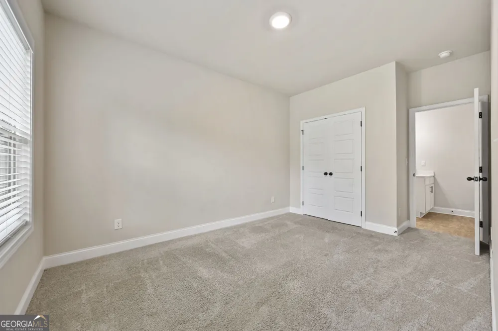 535 Brown Dove LN Grayson, GA 30017