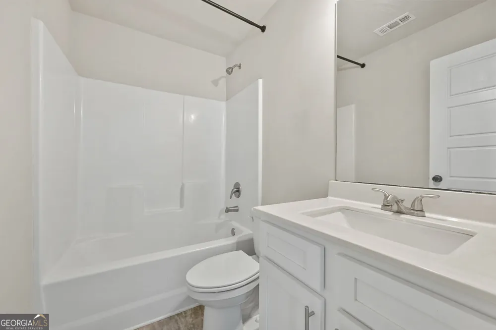 535 Brown Dove LN Grayson, GA 30017