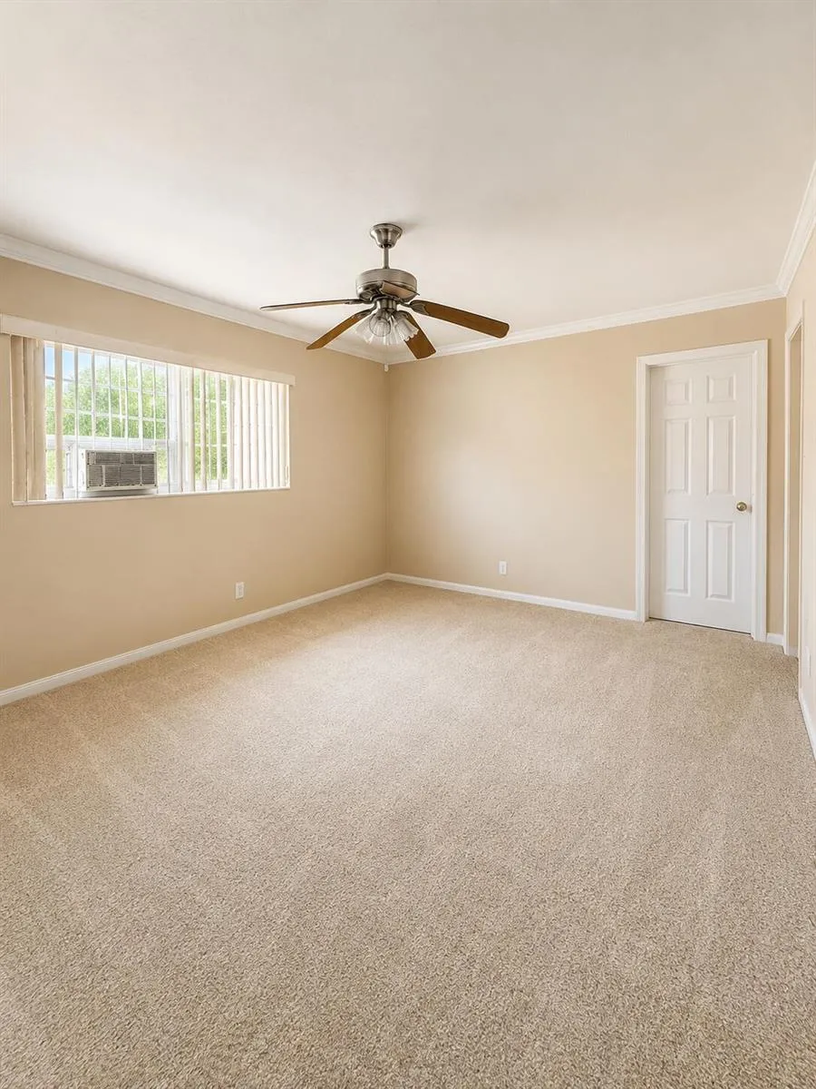 1025 SE 3RD STREET Belle Glade, FL 33430