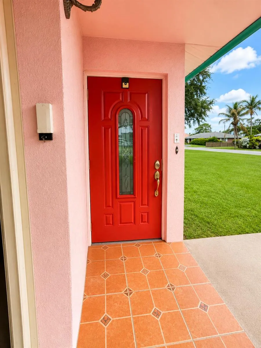 1025 SE 3RD STREET Belle Glade, FL 33430