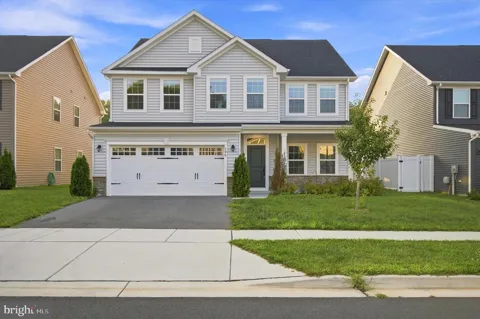 106 PIXIE COURT