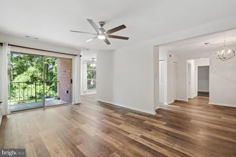 3326 WOODBURN VILLAGE DRIVE #23