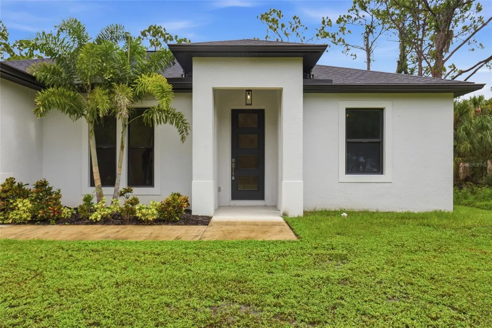 14390 MADDOCK AVENUE Port Charlotte, FL 33953