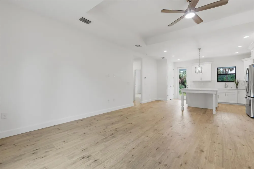 14390 MADDOCK AVENUE Port Charlotte, FL 33953