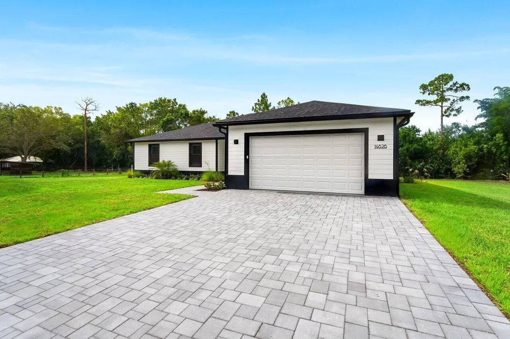 14826 89th Place Loxahatchee, FL 33470