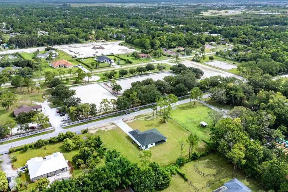 14826 89th Place Loxahatchee, FL 33470