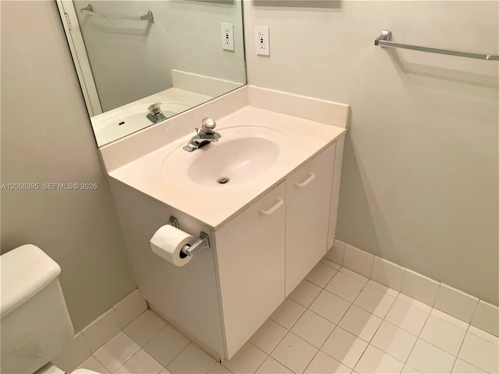 1130 Buttonwood Ln #- Hollywood, FL 33019