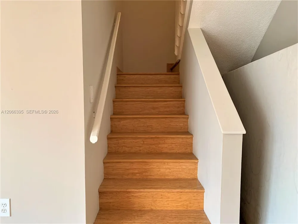 1130 Buttonwood Ln #- Hollywood, FL 33019