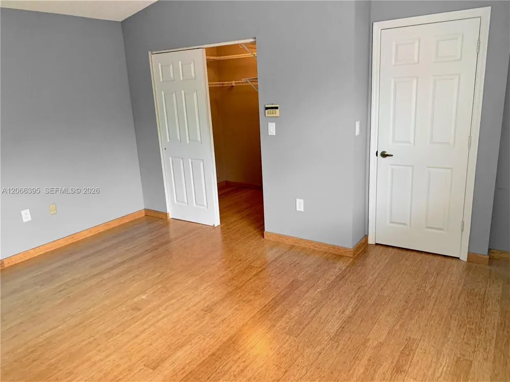 1130 Buttonwood Ln #- Hollywood, FL 33019