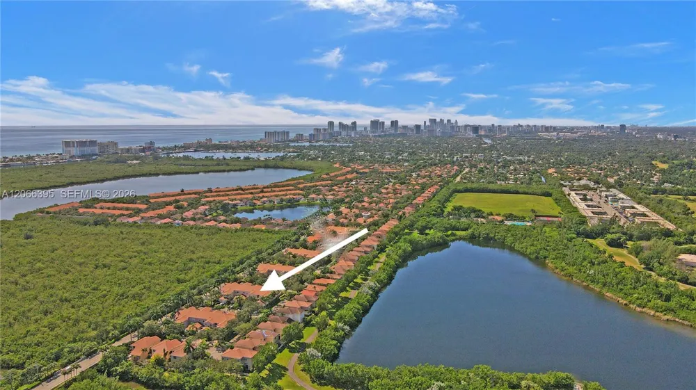 1130 Buttonwood Ln #- Hollywood, FL 33019