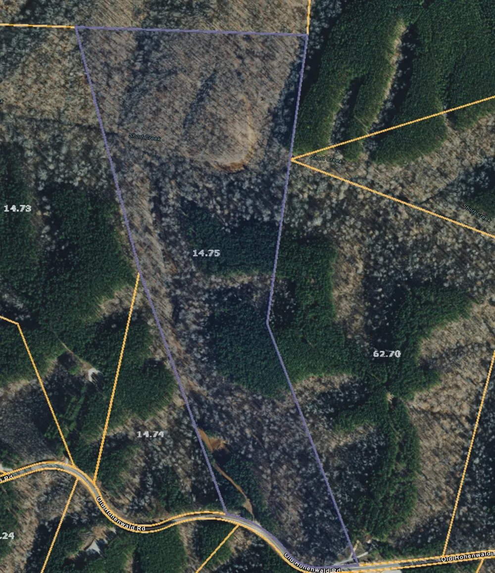 5923 Old Hohenwald Rd Linden, TN 37096