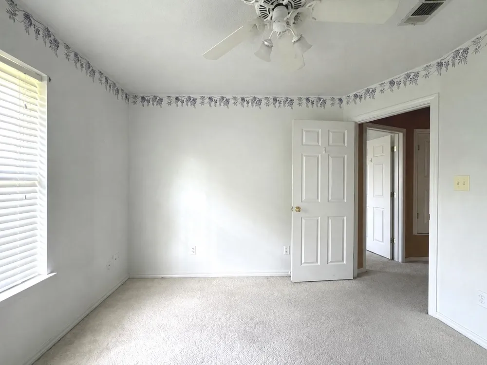 502 E College Street Leonard, TX 75452