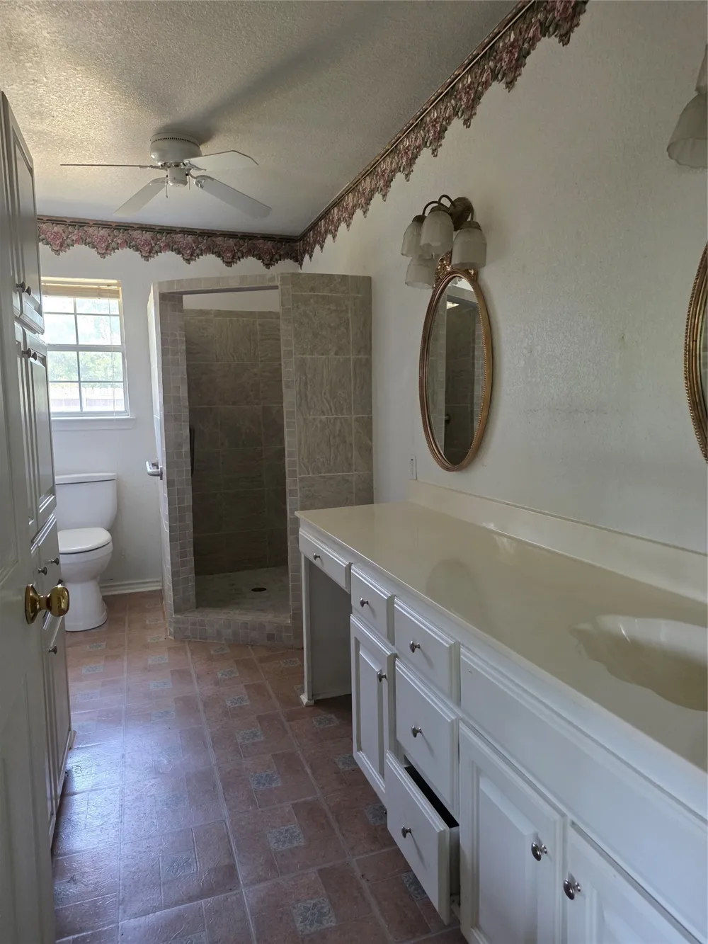502 E College Street Leonard, TX 75452