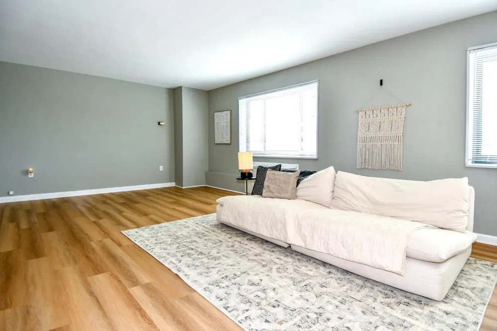 1300 S ARLINGTON RIDGE ROAD #204 Arlington, VA 22202