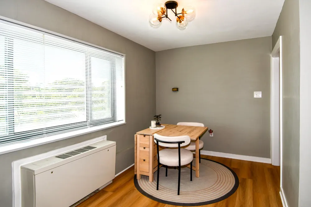 1300 S ARLINGTON RIDGE ROAD #204 Arlington, VA 22202