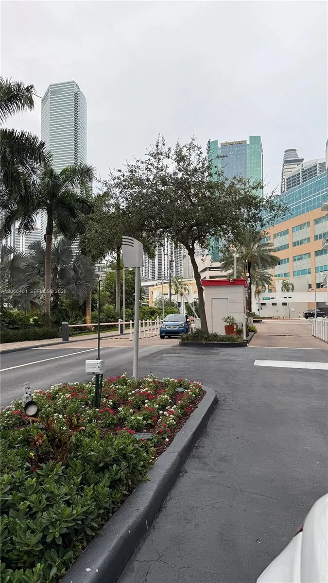 350 S Miami Ave #304 Miami, FL 33130