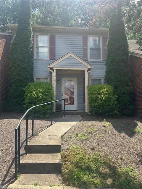 2705 Windy Crossing
