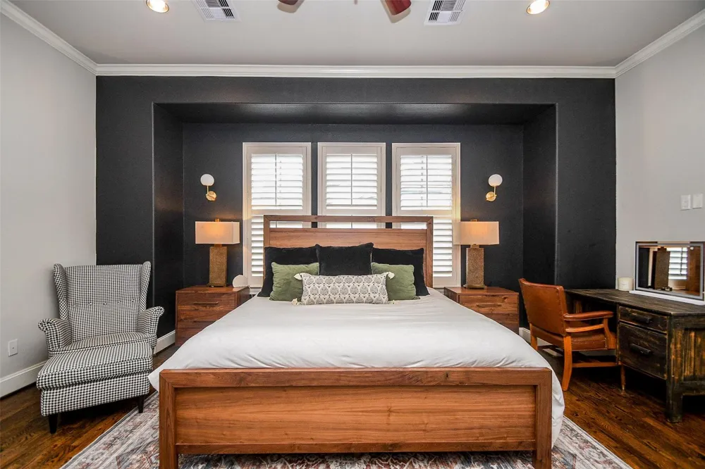 5629 Cohn Meadow Houston, TX 77007