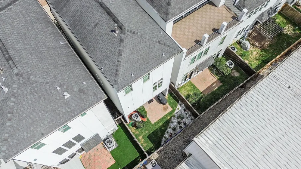 5629 Cohn Meadow Houston, TX 77007