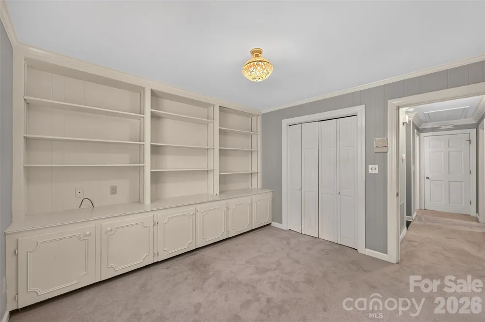 530 25th Avenue NW Hickory, NC 28601