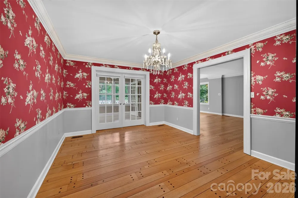 530 25th Avenue NW Hickory, NC 28601