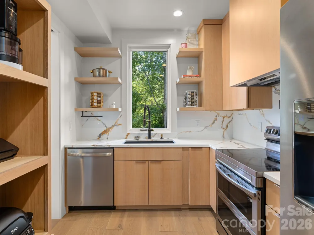52 Klimovych Road Hendersonville, NC 28792